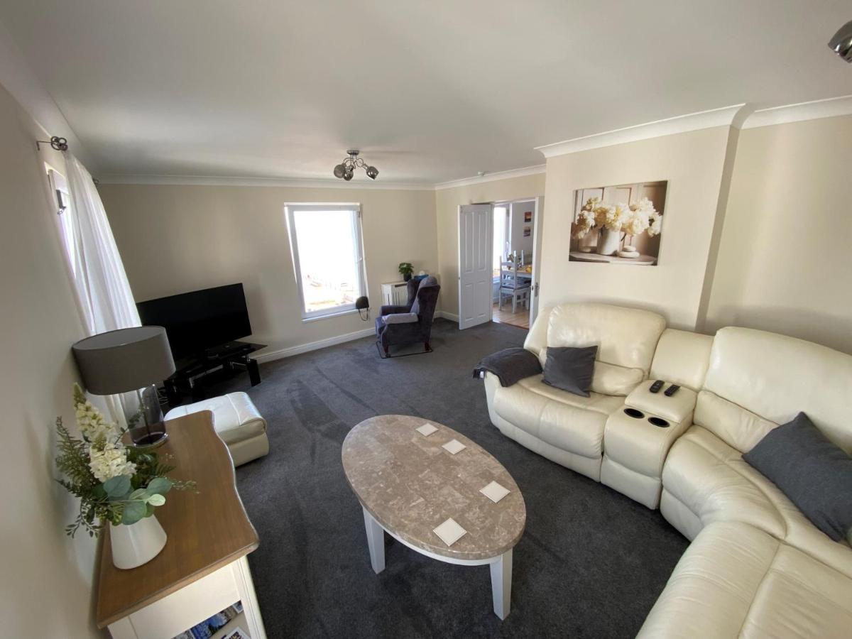 Eastcliffe Penthouse, 2 Beds & Bathrooms With Parking Cleethorpes Exterior photo